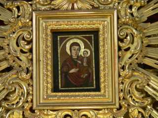 Icoon van de huilende madonna in de kerk van Máriapócs