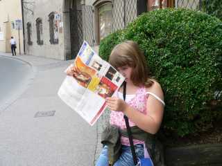 Ciska bestudeerd de kaarft van Salzburg