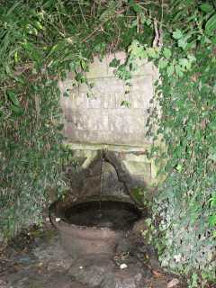 TihanyDe Ciprián bron, de enige bron van het schiereiland Tihany